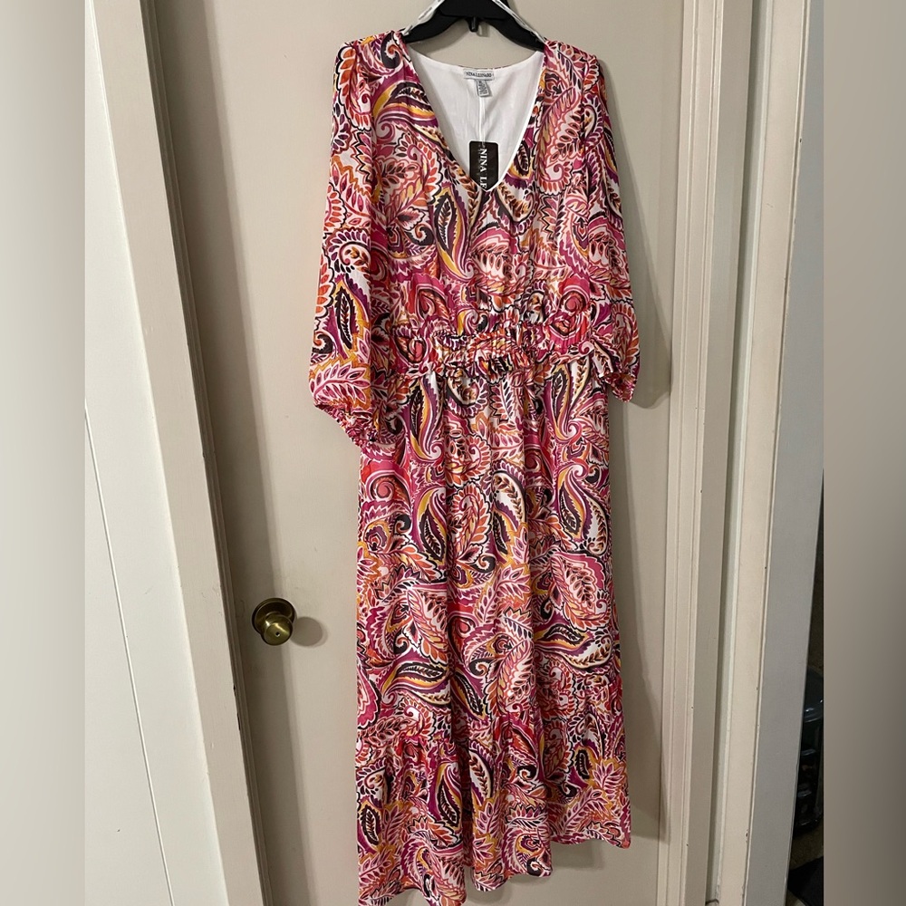 Maxi dress perfect for spring, Easter or Mother’s Day.